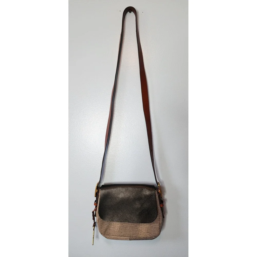 Fossil Crossbody Bag Womens Small Black Brown Key Charm Snakeskin EXC - Picture 2 of 16